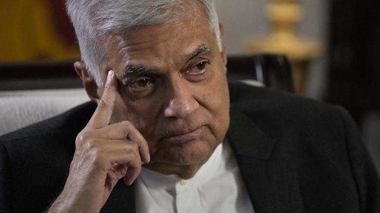 Sri Lanka Başbakanı: Ülke ekonomisi çöktü
