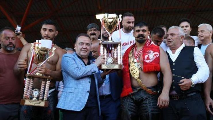 Altın kemer yine Antalyada kaldı