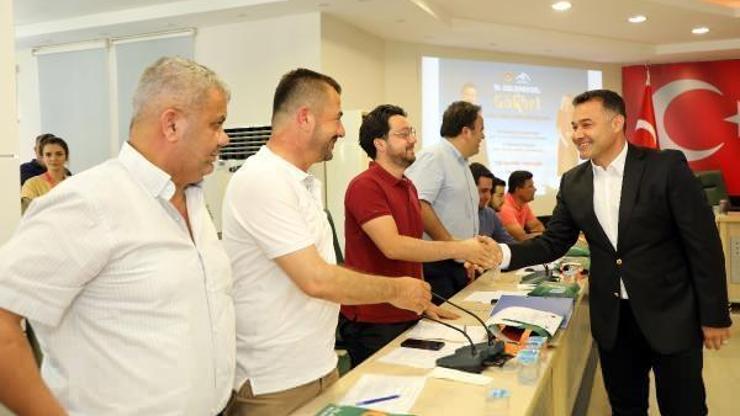 Başkan Yücelden güreş daveti