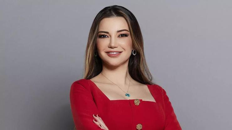Son dakika: Esra Ezmeci kimdir Esra Ezmeci eski estetiksiz hali Esra Ezmeci eşi ve oğlu nereli Tuğrul ve Tutku Dalmaz ile ilgili bilgiler...