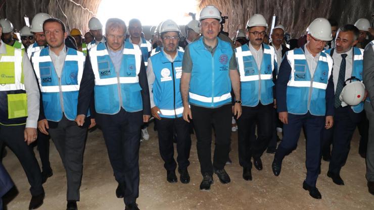 Bakan Karaismailoğlu: Ankara-Bursa ve Bursa-İstanbul arası YHT ile 2 saat 15 dakika olacak