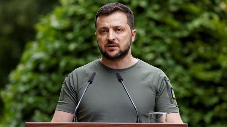 Zelenskiy, Ukrayna Güvenlik Servisi Başkanı ve Ukrayna Başsavcısını görevden aldı