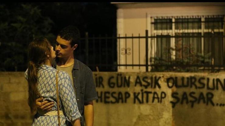 Tozlu Yaka Cemre kaç yaşında Tozlu Yaka Cemre kimdir, katil mi Ecem Çalhan hangi dizilerde oynadı
