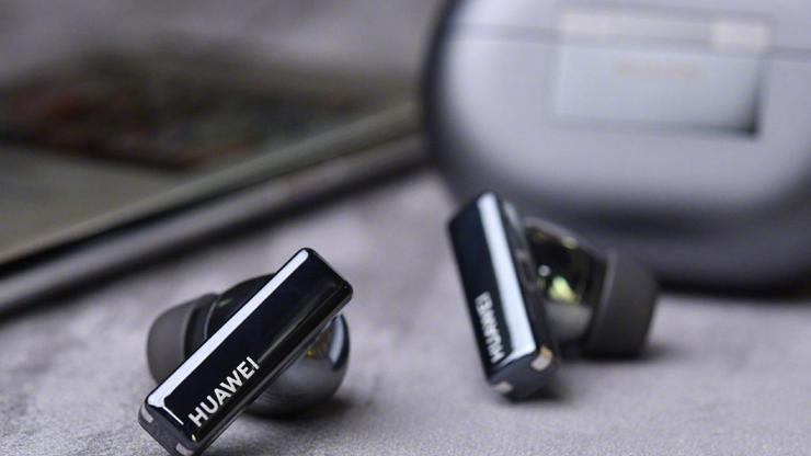 Huaweinin yeni amiral gemisi kulaklığı: FreeBuds Pro 2