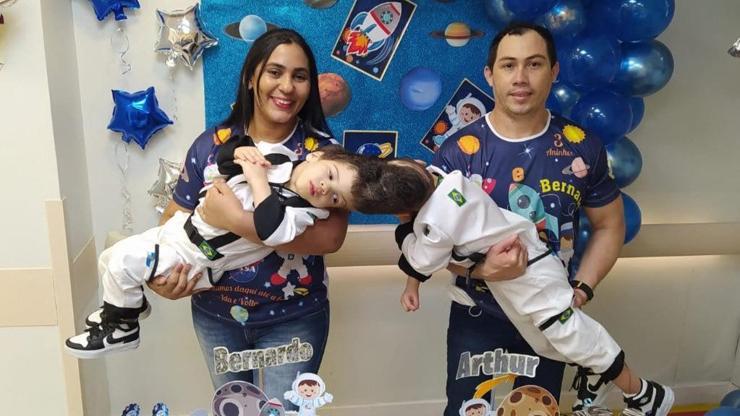Yapışık ikizleri sanal gerçeklik ayırdı