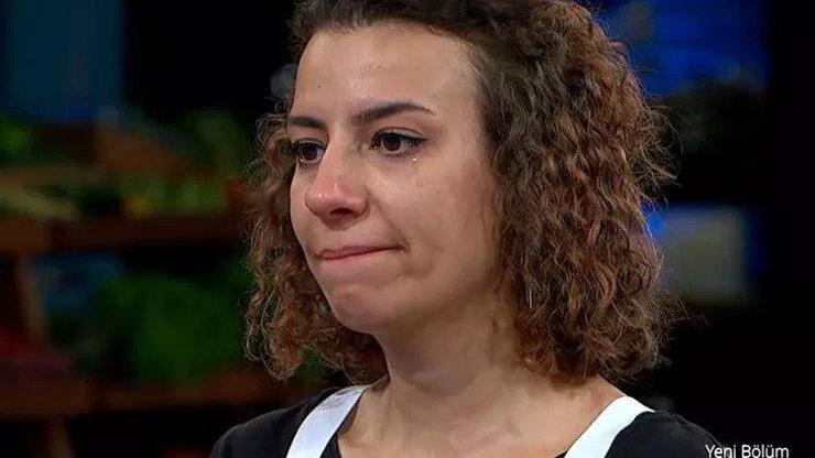MasterChef Atikenin gözüne ne oldu 2022 MasterChef Atike kimdir, kaç yaşında MasterChef Atike Bozyaka gözünde ne var
