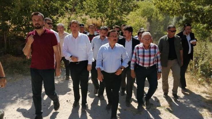 Vali Çiçek, Soğanlıda incelemelerde bulundu