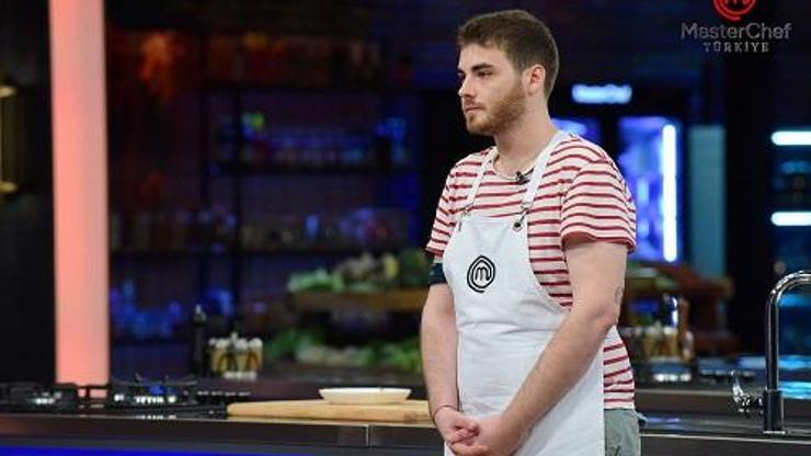Burak Revanbaş nereli MaterChef Burak Revanbahş kimdir, elendi mi, kaç yaşında, ne iş yapıyor