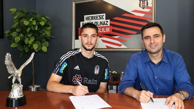 Besar Gudjufi Beşiktaş ile imzaladı