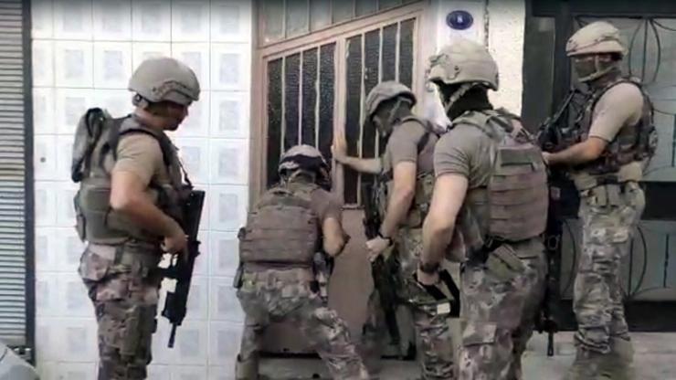İzmirde helikopter destekli uyuşturucu operasyonu: 29 gözaltı