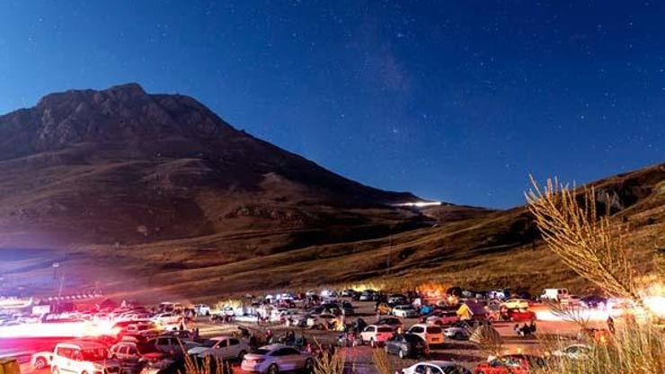 Antalya Gökyüzü Gözlem Etkinliğinde meteor yağmuru sürprizi