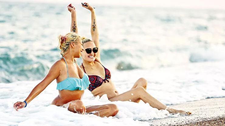 Farklı kıtalardan turist yağdı: Dünya Türkiye’de