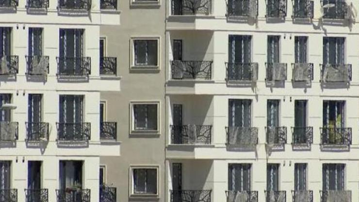 Apartman aidatı istemeye gitti canından oldu