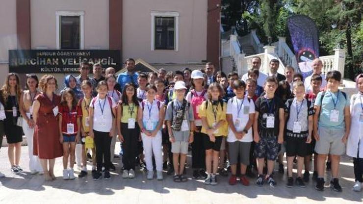 Teleskoplar elimizde istikbal göklerde projesi başladı