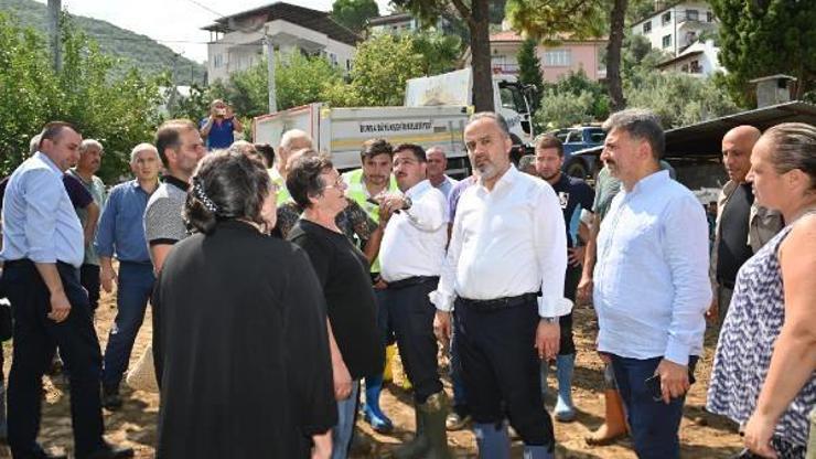 Mudanya’da sel felaketinin ardından çalışmalar sürüyor