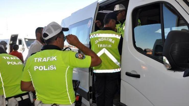 Karamanda 5 farklı kurum tarafından okul servisleri denetlendi