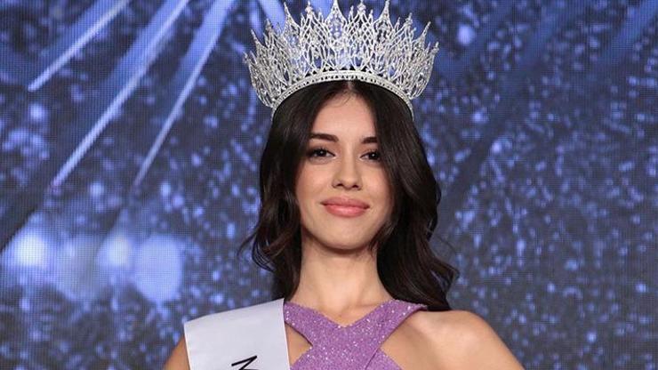 Miss Turkey 2022 birincisi Nursena Say oldu Nursena Say kimdir Miss Turkey 2022 kazanan Nursena Say kaç yaşında Nursena Say instagram adresi