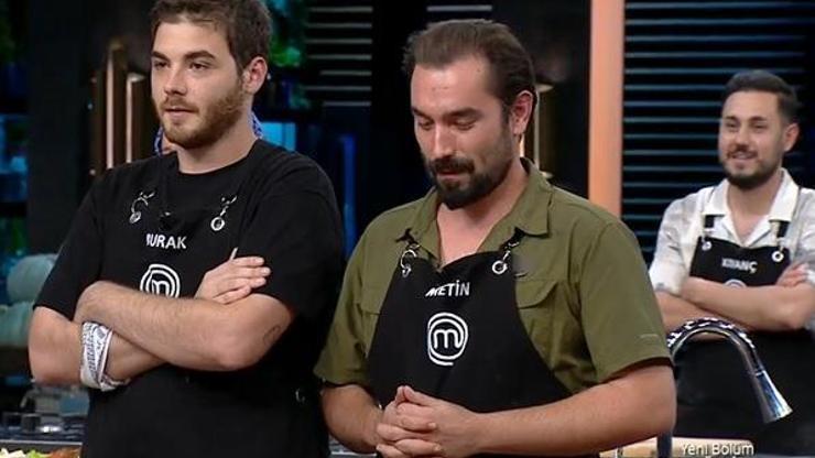 MasterChefte yılın ilk kaşık atma olayı 21 Eylül 2022 Şefler hangi yarışmacının yemeğine kaşık attı