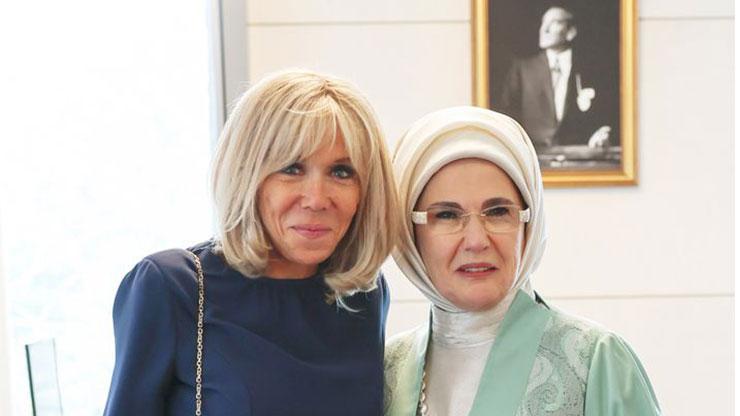 Emine Erdoğan, Fransız First Lady Brigitte Macron ile görüştü