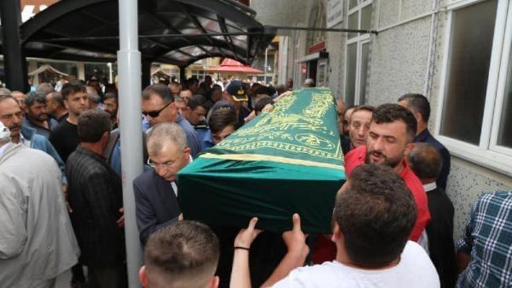 Şehit babası Aydemir, son yolculuğuna uğurlandı