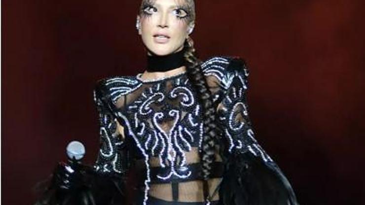 Hande Yener, Kuruçeşme Açıkhavayı yıktı geçti
