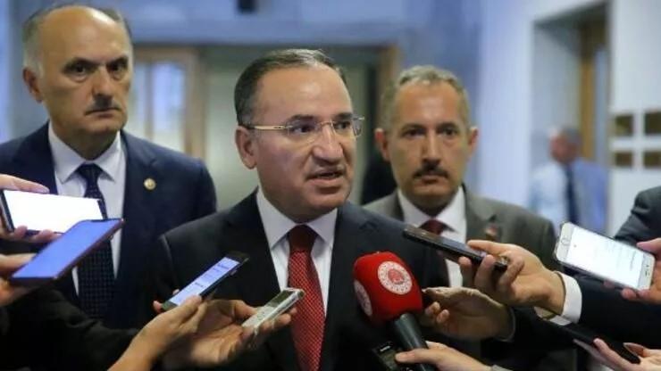 Başörtüsüyle ilgili Anayasa değişikliğinde ne var Abdulkadir Selvi yazdı...