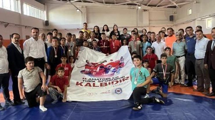 Finikede Amatör Spor Haftası etkinliği