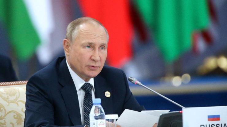 Putinden çok kutuplu dünya mesajı