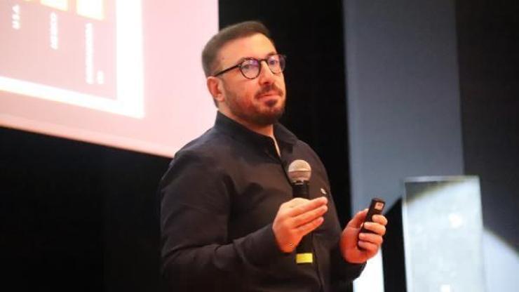 Kartal Belediyesi’nden Kadınlara Dijital Girişimcilik Semineri