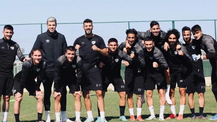 Bandırmaspor 4 futbolcunun ayrılığına izin verdi
