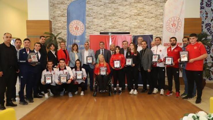 Yıldırım Belediyesi’ne Yılın En İyi Spor Kulübü ödülü verildi
