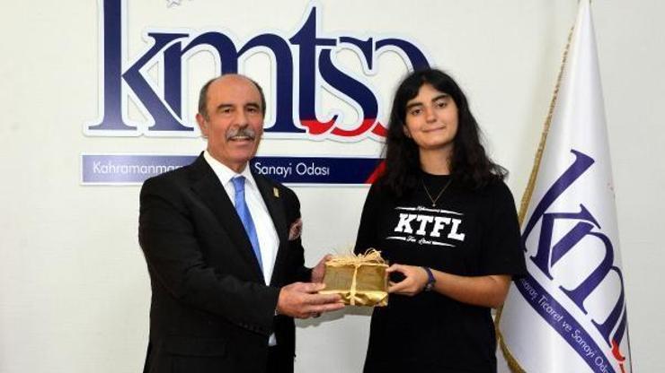 Balcıoğlu, olimpiyat şampiyonu Duru Özeri ödüllendirildi