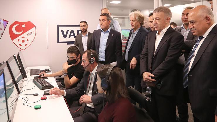 Ali Koç: Başkanla tavla oynayan hakem var