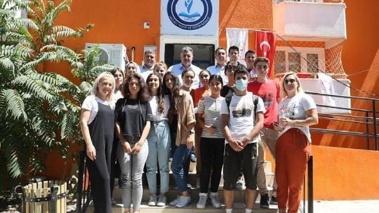 Kınık SAYEM Etüt Merkezi öğrencileri desteklemeyi sürdürüyor