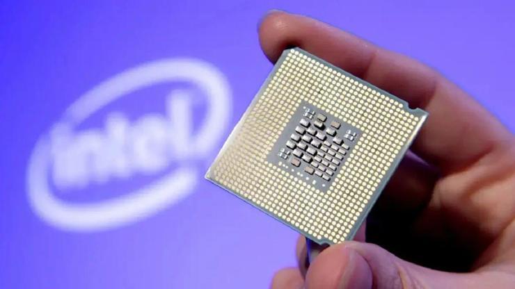 Intel, en hızlı işlemciye sahip şirket rekorunu geri aldı