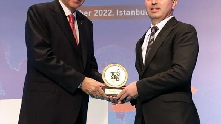 ERÜye TÜSEBden ödül