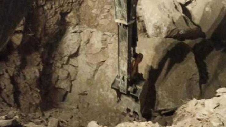 İş makinesi ile kaçak kazıya 1 gözaltı
