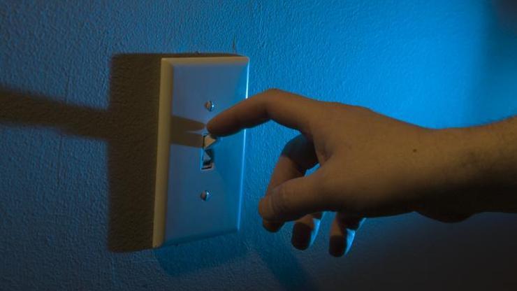 Fransız enerji şirketi, elektrik tüketimini düşürenlere indirim yapacak
