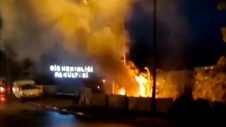 Elektrik panosu bomba gibi patladı