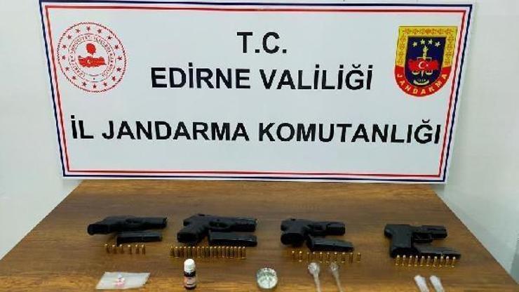 Av için kullanılan binada silah ve uyuşturucu ele geçirildi: 6 gözaltı