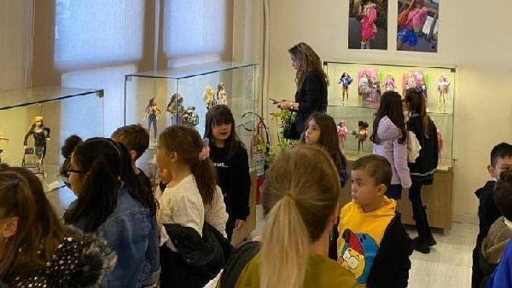 Yenilenen Oyuncak Müzesinde Barbie Bebek Koleksiyonu Sergisi
