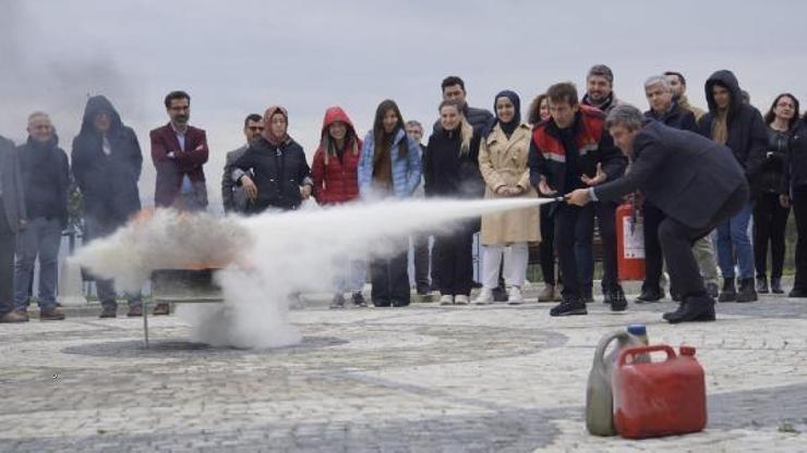 Yalova Belediyesi İtfaiye Müdürlüğü eğitimlerine devam ediyor