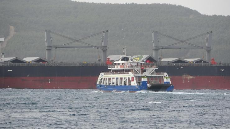 Çanakkalede Bozcaada feribot seferlerine olumsuz hava engeli