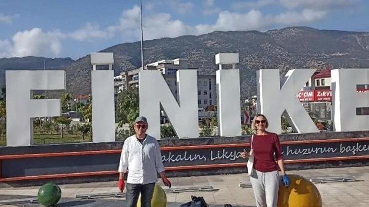 Finikede Ruslardan çevre temizliği