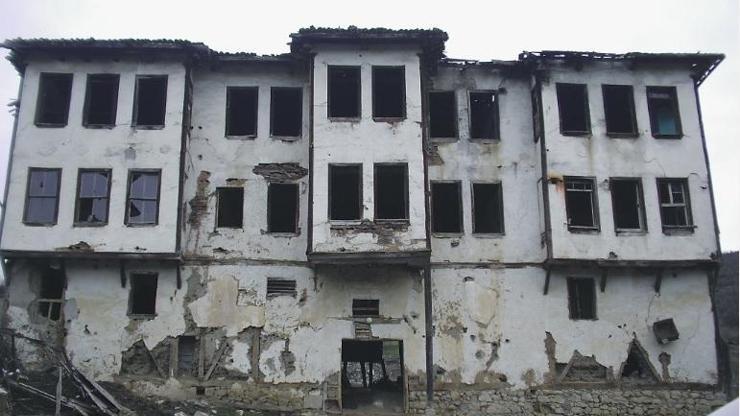 Marmara Hisarı nerede Tarihte Marmaracık kalesi neresi Bursa Yenişehir Marmaracık Köyü kim fethetti, tarihçesi