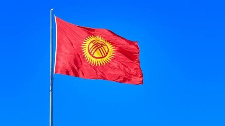 Kırgızistanda parlamento binasında çıkan yangın söndürüldü