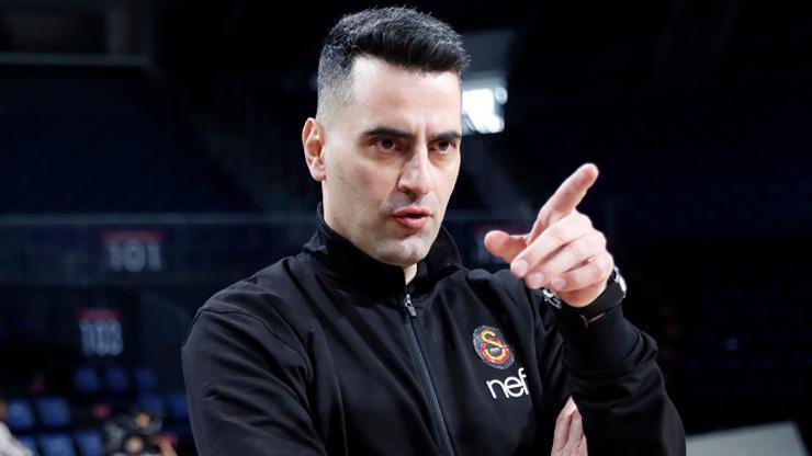 Galatasaray Pistiolis ile sözleşme uzattı