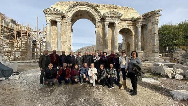 Mimar, mühendis ve akademisyenler Kozan’a hayran kaldı