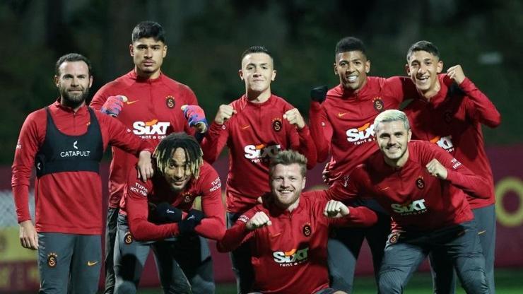 Galatasarayın hazırlık maçı programı açıklandı