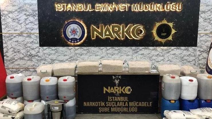 Bakan Soylu, İstanbulda yarım tondan fazla metamfetamin ele geçirildiğini açıkladı